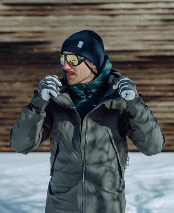 URBANE BEANIE - TURMALINE NAVY