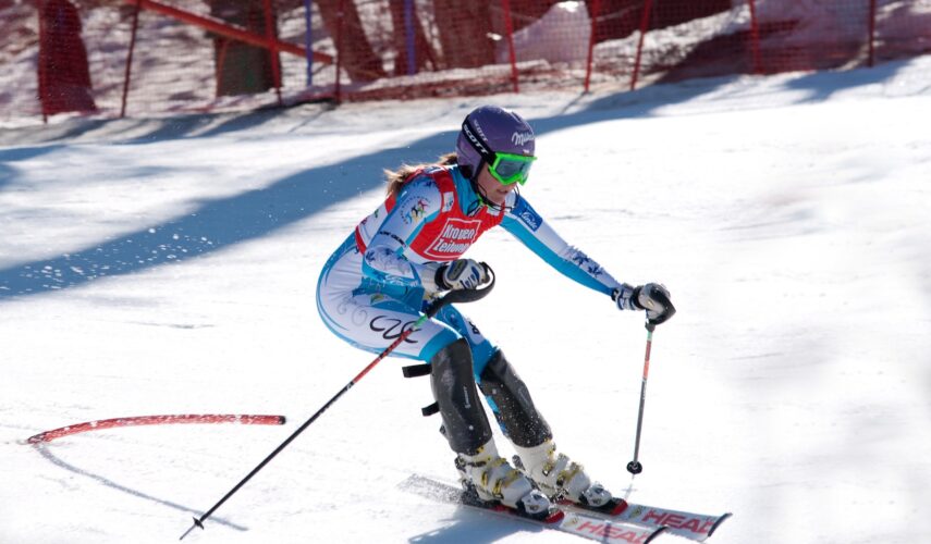 Kask narciarski 54 58